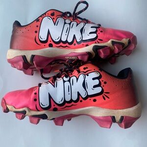 Nicks hyper flex softball cleats 4Y